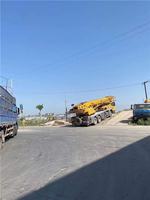 松溪县25吨吊车的租赁价格大概是多少？