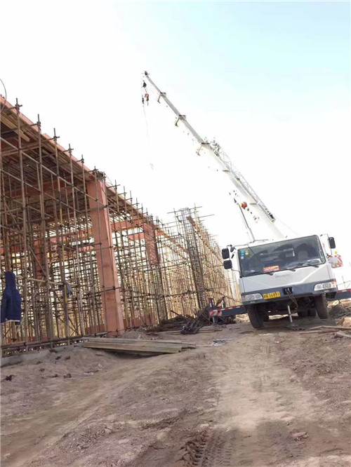 松溪县25 吨、50 吨吊车怎么选？多大重量 / 半径适合对应车型？