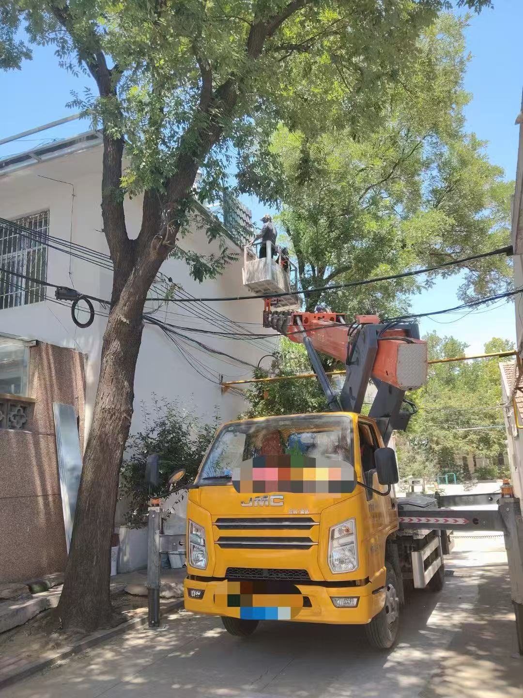 松溪县高空作业车能吊装重物吗？最大承载多少公斤？